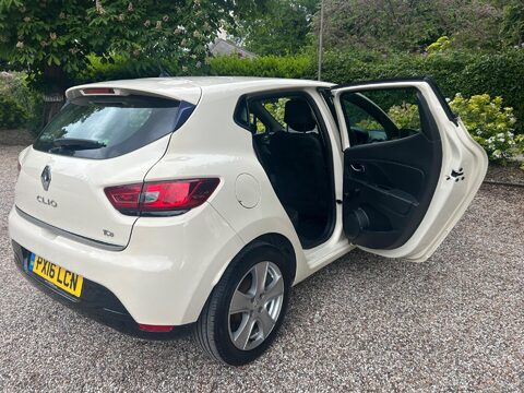 Renault Clio 0.9 TCe Dynamique Nav Euro 6 (s/s) 5dr 12