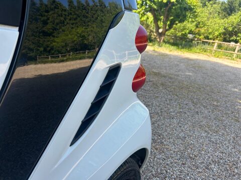 Smart Fortwo Coupe 0.8 CDI Passion SoftTouch Euro 5 2dr 41