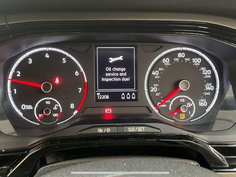 Volkswagen Polo 1.0 TSI Match DSG Euro 6 (s/s) 5dr 8