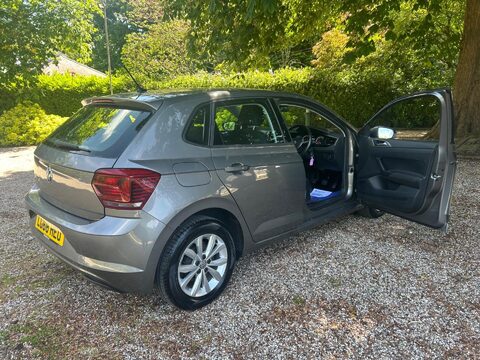 Volkswagen Polo 1.0 TSI SE Euro 6 (s/s) 5dr 12
