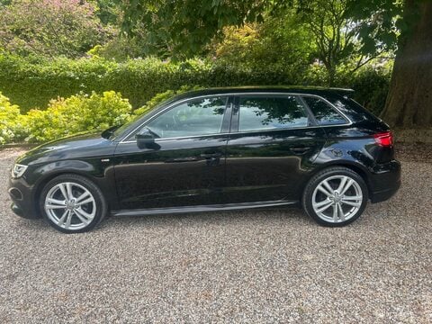 Audi A3 1.0 TFSI 30 S line Sportback S Tronic Euro 6 (s/s) 5dr 9