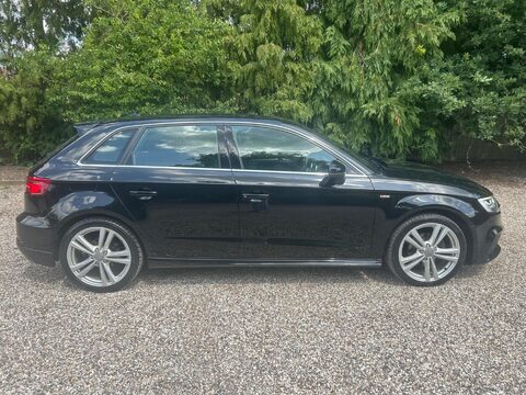 Audi A3 1.0 TFSI 30 S line Sportback S Tronic Euro 6 (s/s) 5dr 13