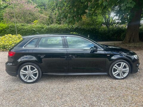 Audi A3 1.0 TFSI 30 S line Sportback S Tronic Euro 6 (s/s) 5dr 12