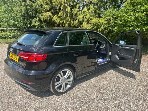 Audi A3 1.0 TFSI 30 S line Sportback S Tronic Euro 6 (s/s) 5dr 17