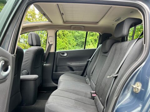 Renault Megane 1.6 VVT Dynamique 5dr 12