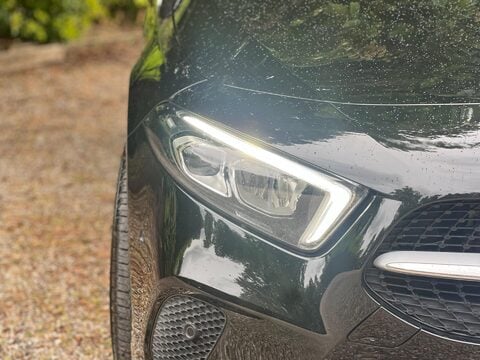 Mercedes-Benz A Class 1.5 A180d Sport (Executive) 7G-DCT Euro 6 (s/s) 5dr 31