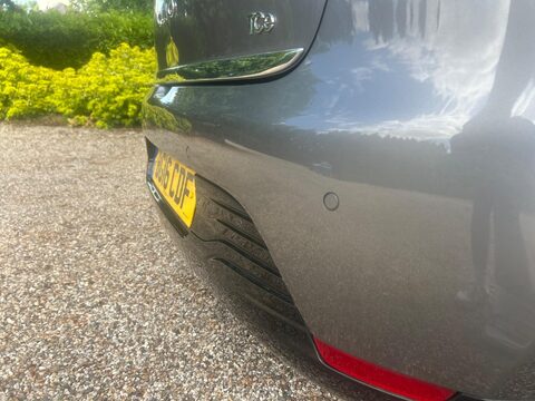 Renault Clio 0.9 TCe Iconic 25 Nav Euro 6 (s/s) 5dr 33