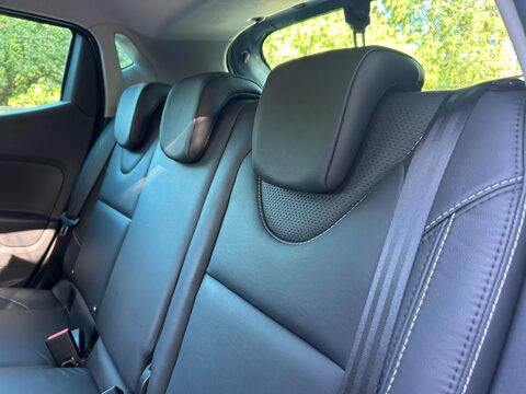 Renault Clio 0.9 TCe Iconic 25 Nav Euro 6 (s/s) 5dr 25