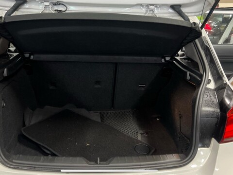 BMW 1 Series 2.0 120d Sport Auto Euro 6 (s/s) 5dr 9