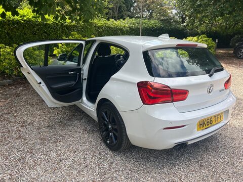 BMW 1 Series 2.0 120d Sport Auto Euro 6 (s/s) 5dr 5