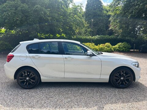 BMW 1 Series 2.0 120d Sport Auto Euro 6 (s/s) 5dr 9
