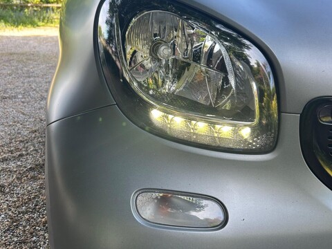 Smart Fortwo Coupe 0.9T Prime (Premium) Euro 6 (s/s) 2dr 33