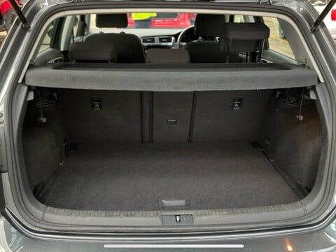 Volkswagen Golf 1.0 TSI SE Euro 6 (s/s) 5dr 7
