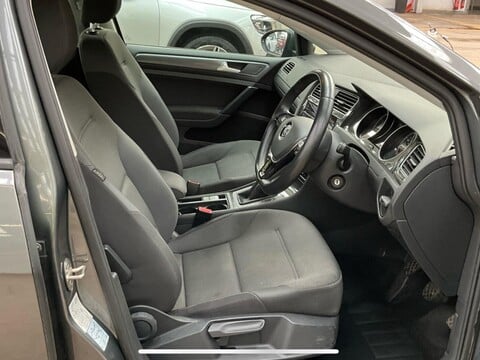 Volkswagen Golf 1.0 TSI SE Euro 6 (s/s) 5dr 10