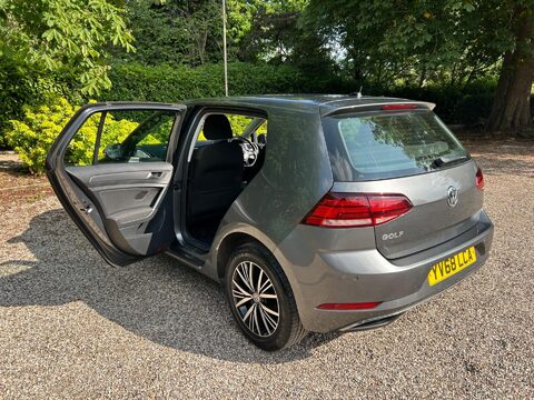 Volkswagen Golf 1.0 TSI SE Euro 6 (s/s) 5dr 5