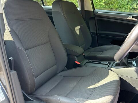 Volkswagen Golf 1.0 TSI SE Euro 6 (s/s) 5dr 14
