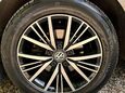 Volkswagen Golf 1.0 TSI SE Euro 6 (s/s) 5dr 30