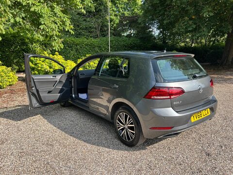Volkswagen Golf 1.0 TSI SE Euro 6 (s/s) 5dr 6