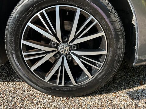 Volkswagen Golf 1.0 TSI SE Euro 6 (s/s) 5dr 31