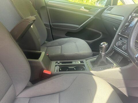 Volkswagen Golf 1.0 TSI SE Euro 6 (s/s) 5dr 40