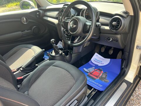 Mini Hatch 1.2 One Euro 6 (s/s) 3dr 13