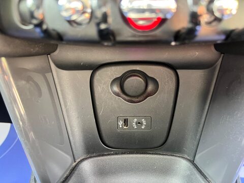 Mini Hatch 1.2 One Euro 6 (s/s) 3dr 21