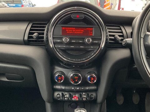 Mini Hatch 1.2 One Euro 6 (s/s) 3dr 34