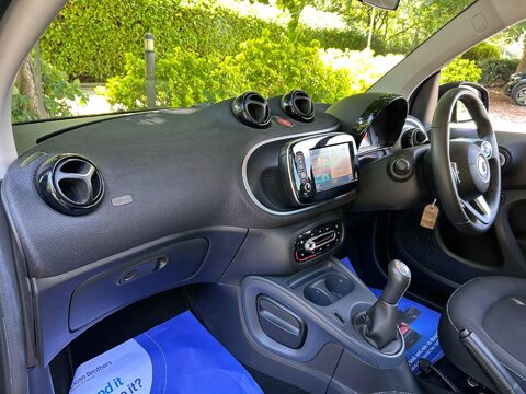 Smart Fortwo Coupe 1.0 Urbanshadow Euro 6 (s/s) 2dr 15