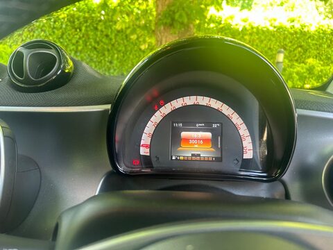 Smart Fortwo Coupe 1.0 Urbanshadow Euro 6 (s/s) 2dr 30