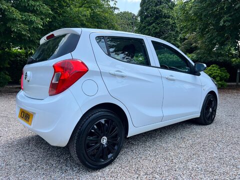 Vauxhall Viva 1.0i SE Euro 6 5dr (a/c) 9