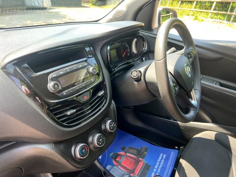 Vauxhall Viva 1.0i SE Euro 6 5dr (a/c) 10