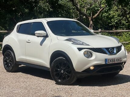 Nissan Juke 1.6 Tekna XTRON Euro 6 5dr