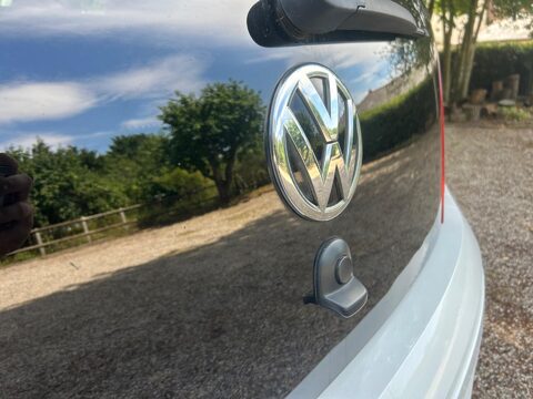 Volkswagen Up 1.0 Street up! Euro 6 3dr 47