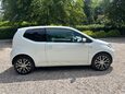 Volkswagen Up 1.0 Street up! Euro 6 3dr 9