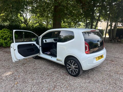 Volkswagen Up 1.0 Street up! Euro 6 3dr 6