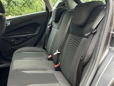Ford Fiesta 1.25 Zetec Euro 6 5dr 18