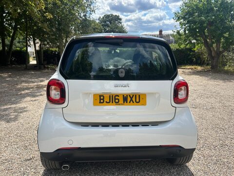 Smart Fortwo Coupe 1.0 Edition White Twinamic Euro 6 (s/s) 2dr 12