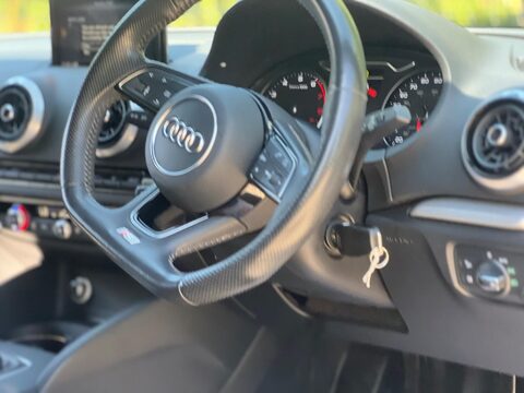 Audi A3 1.4 TFSI CoD S line Euro 6 (s/s) 3dr 22