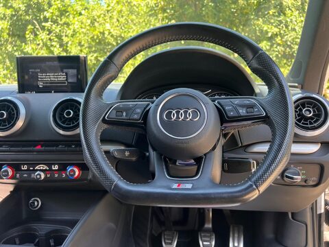 Audi A3 1.4 TFSI CoD S line Euro 6 (s/s) 3dr 23