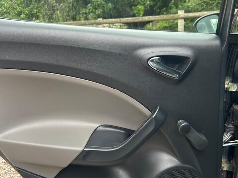 SEAT Ibiza 1.4 Toca Euro 5 5dr 24