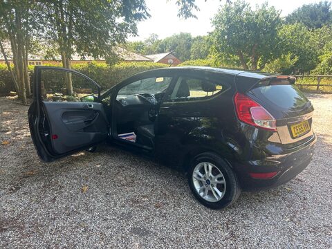Ford Fiesta 1.25 Zetec Euro 6 3dr 6