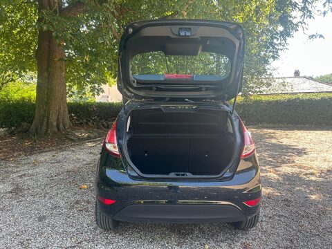 Ford Fiesta 1.25 Zetec Euro 6 3dr 32