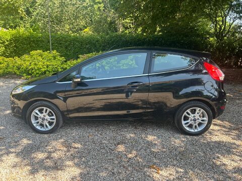 Ford Fiesta 1.25 Zetec Euro 6 3dr 7