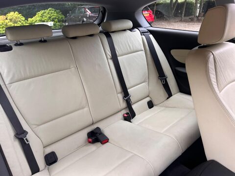 BMW 1 Series 2.0 116i Sport Euro 5 3dr 13