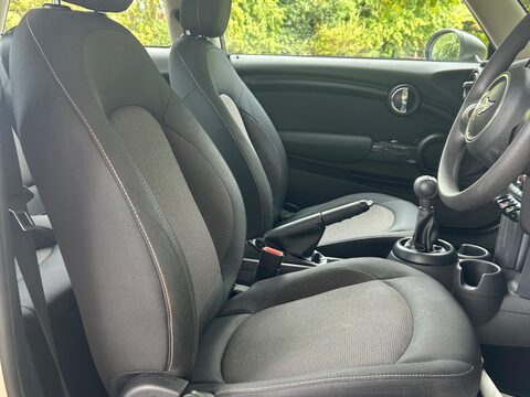 Mini Hatch 1.2 One Euro 6 (s/s) 3dr 19