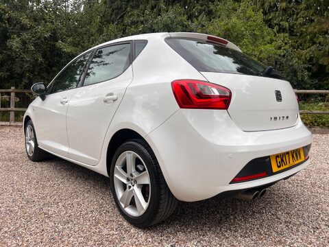 SEAT Ibiza 1.2 TSI FR Euro 6 5dr 4
