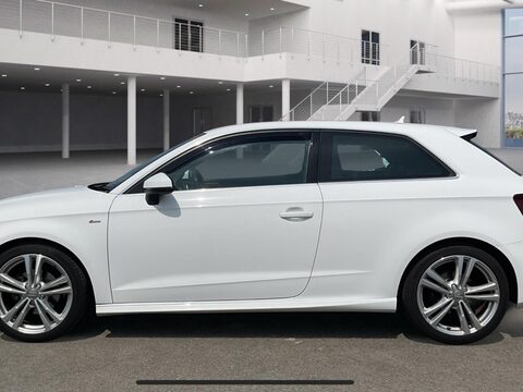 Audi A3 1.4 TFSI S line Euro 6 (s/s) 3dr 4