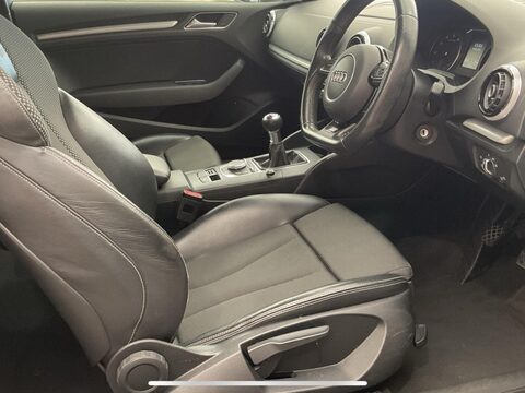 Audi A3 1.4 TFSI S line Euro 6 (s/s) 3dr 7