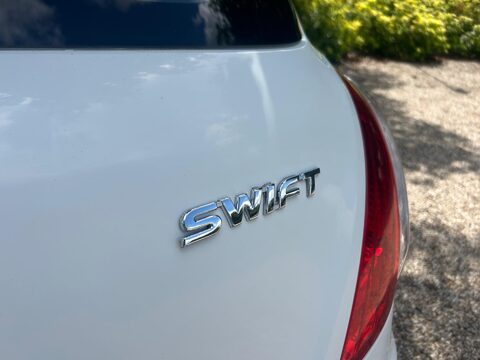 Suzuki Swift 1.2 SZ2 Euro 6 5dr 45
