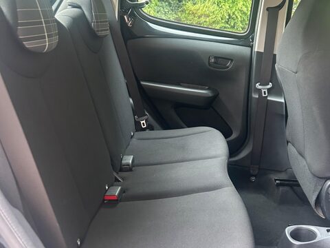 Peugeot 108 1.0 Active 2 Tronic Euro 6 5dr 19